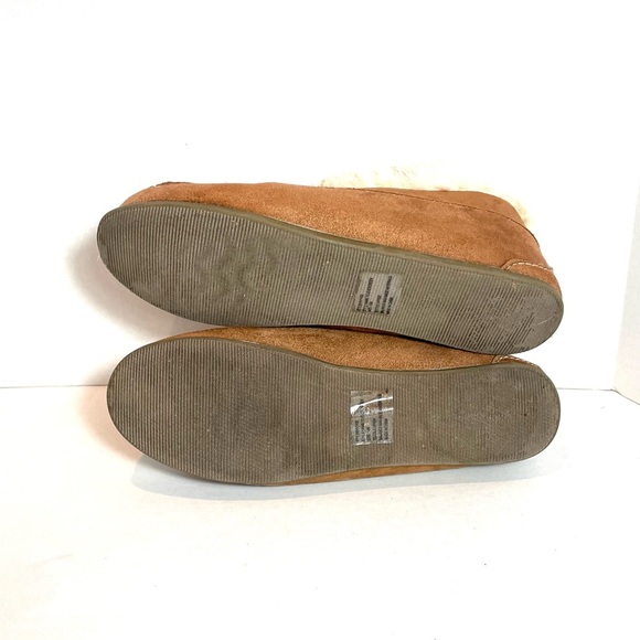 TrueCraft Ultra Plush Faux Fur Moccasin Slippers Cozy Brown Sz 10M. - Picture 8 of 10